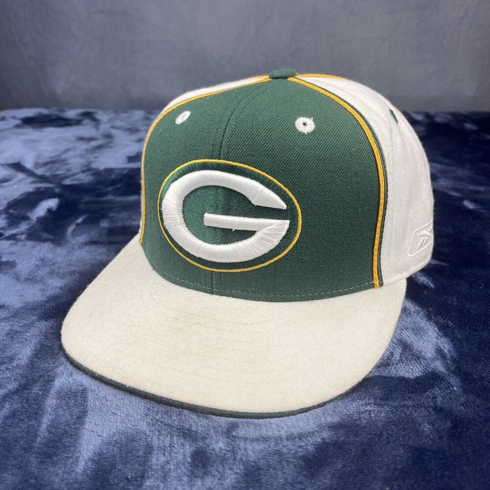 Vintage Reebok Green Bay Packers Hat Fitted 7-3/8 NFL Wool Blend White Big Logo